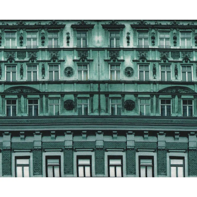 1,40-m-Rapport Italienischer Designer Seidenstoff, Crepe de Chine PALAZZO, Häuser-Fassaden, dunkles türkisgrün