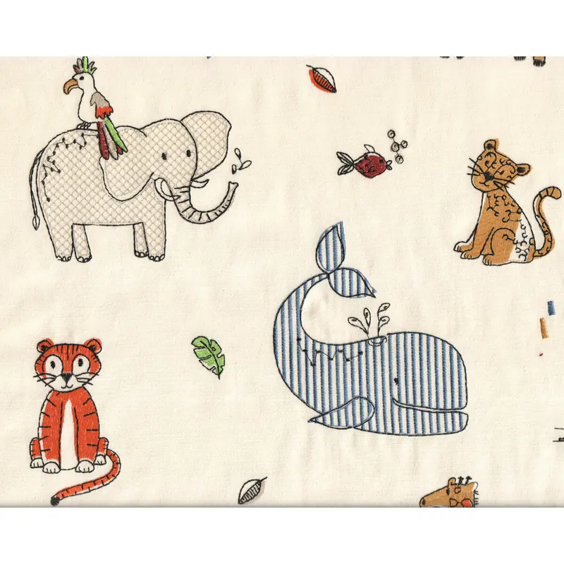 Dekostoff mit Stickerei BIG ADVENTURE, Zootiere, Clarke & Clarke