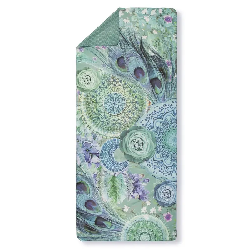 HIP Sporthandtuch 50x100 cm Polyvelvet Kari Mandalas und Federn grün