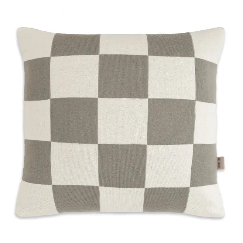Knit Factory Caro Kissen Ecru Urban Green 50x50 cm Kariert