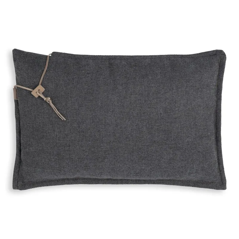 Knit Factory Imre Kissen 60x40 cm Glatt Anthrazit