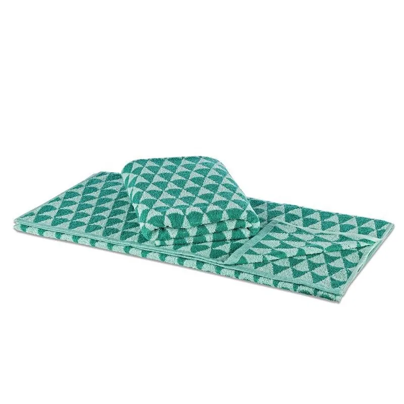 Optidream Handtuch 50 x 100 cm Triangle mint