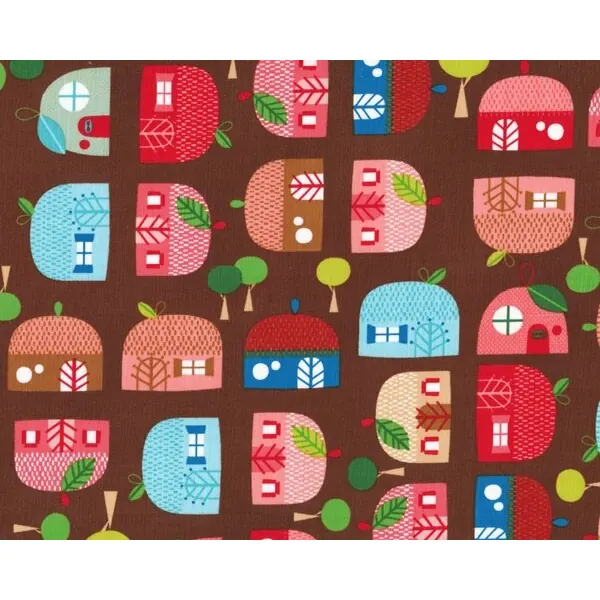Patchworkstoff "Appleville" mit lustigen Apfel-Häusern, braun-lachsrosa