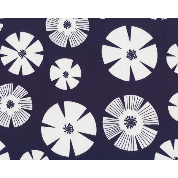 Patchworkstoff "Pure" mit Stempelblüten, dunkelblau-gebrochenes weiß