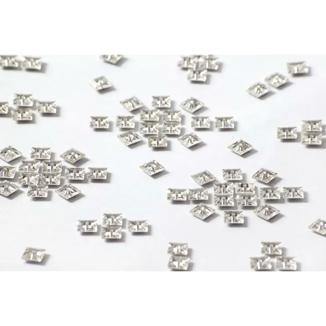 Swarovski-Strasssteine LOCHQUADRAT, 6 mm